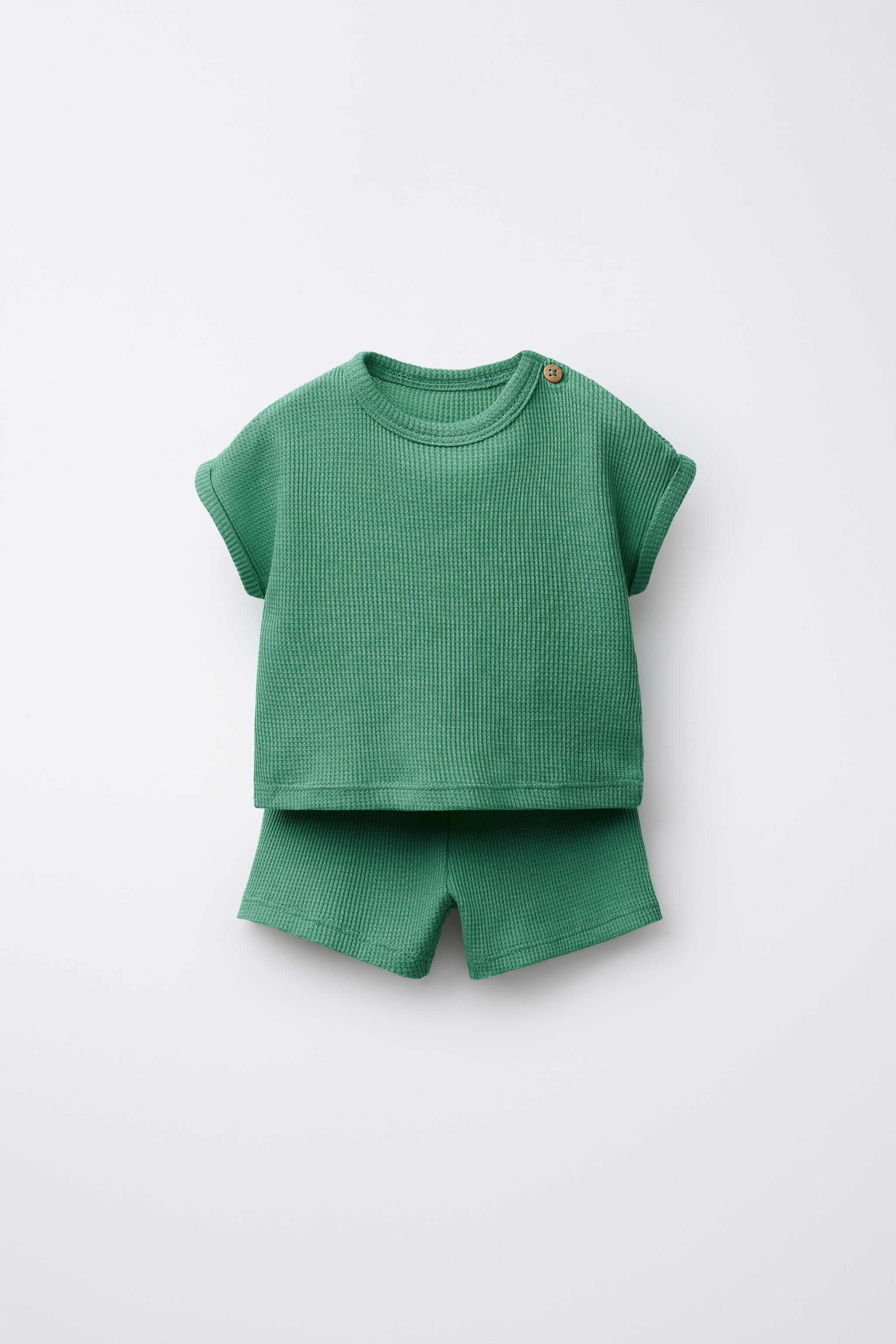 PLAIN WAFFLE T-SHIRT AND BERMUDA SET